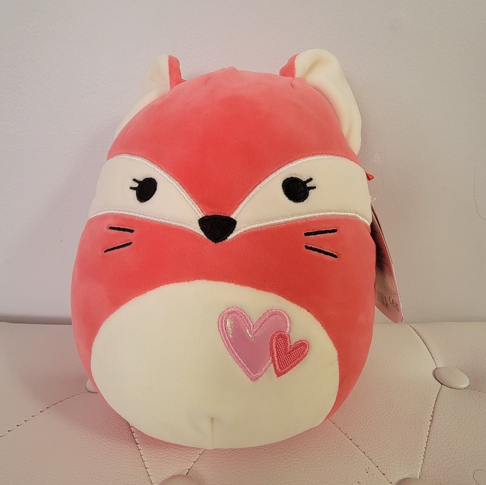 Squishmallow Fifi The Red Fox Kellytoy Valentine Squad Plush 9 inch NWT